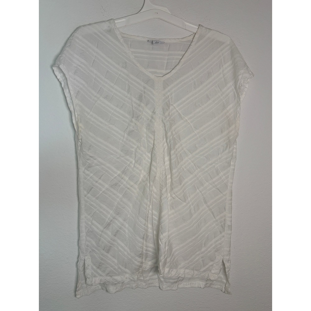 Liz Claiborne White Textured Stripe V-Neck Cap Sleeve Blouse Top Large
